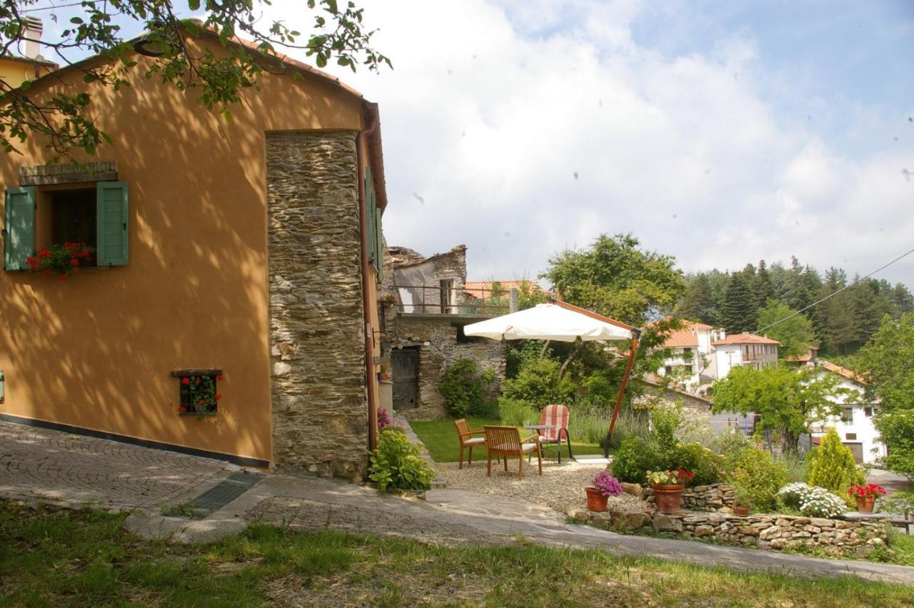 Casa Vittorina Cesio Exterior foto